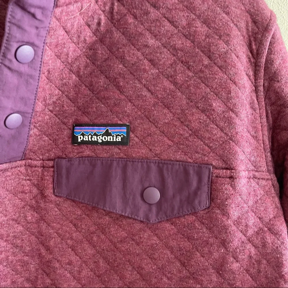❌‼️SOLD‼️❌ Patagonia Maroon Button Quilted Crewneck - Picture 2 of 7
